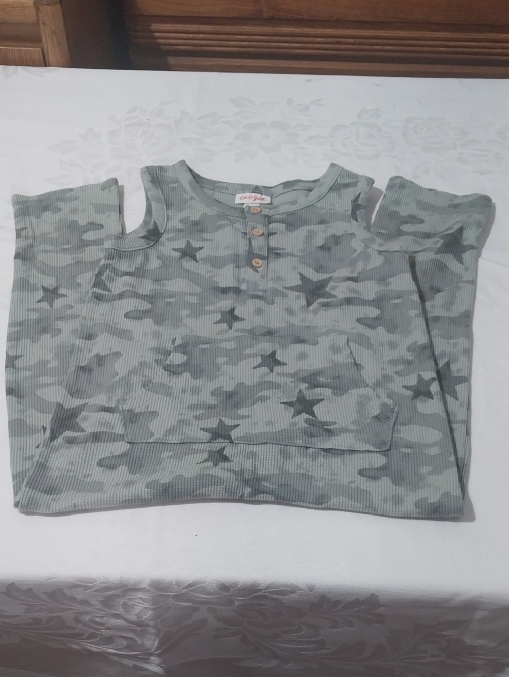 Cat & Jack Green Camo Star Cold-Shoulder Hoodie